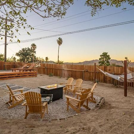 Palm Vista Retreat *Hot Tub/Cowboy Pool/Hammocks* Villa Joshua Tree Kültér fotó