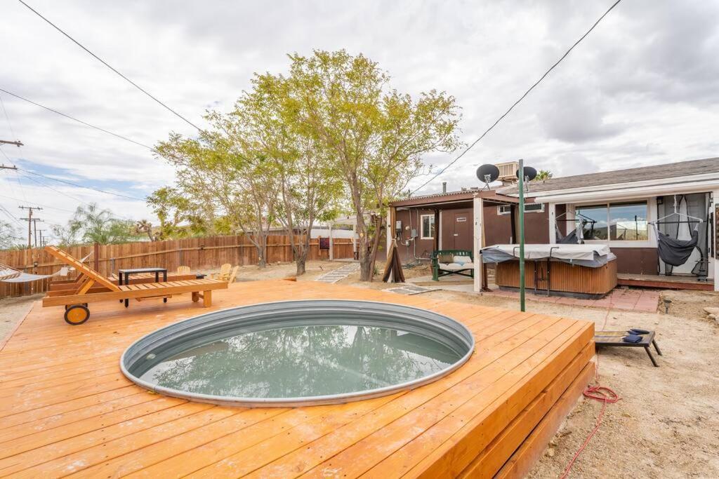Palm Vista Retreat *Hot Tub/Cowboy Pool/Hammocks* Villa Joshua Tree Kültér fotó